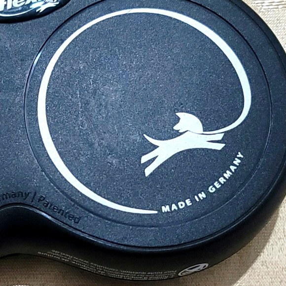 Flexi Classic Nylon Tape Retractable Lead for Medium Dogs 5 m cord - Picture 7 of 9